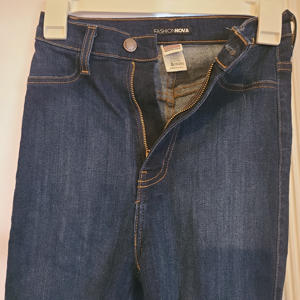 High waisted Fashion nova jeans